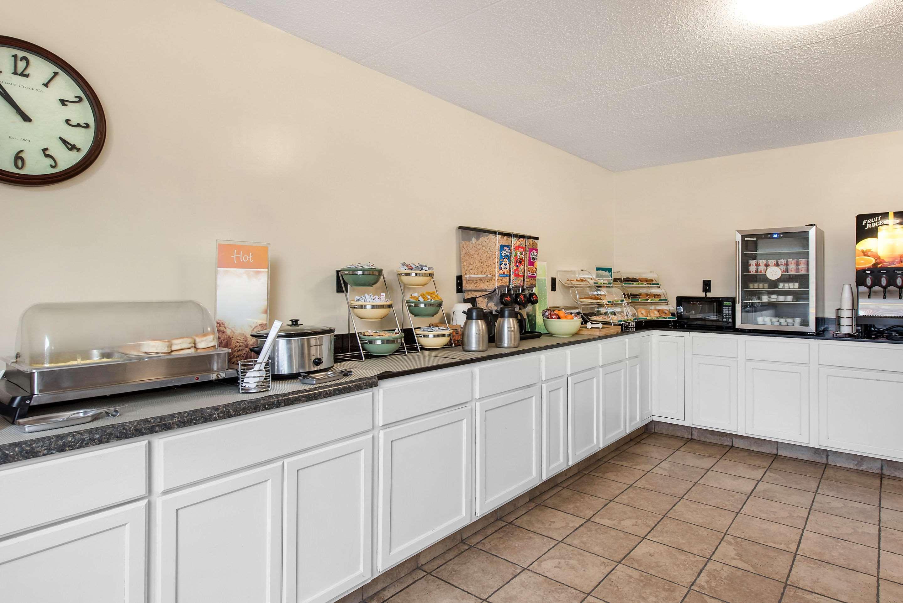 Quality Inn & Suites Lafayette I-65 Ngoại thất bức ảnh