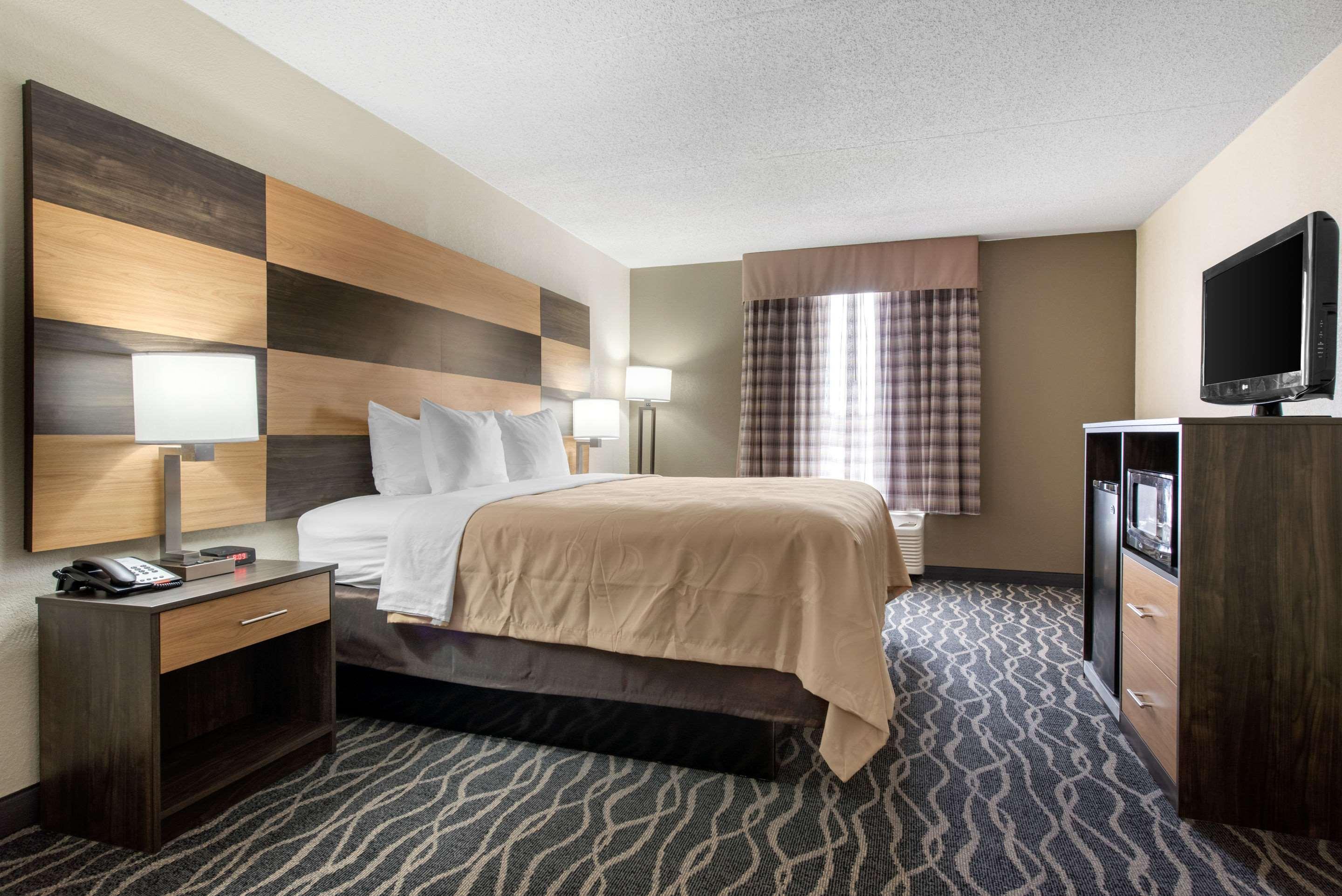 Quality Inn & Suites Lafayette I-65 Ngoại thất bức ảnh