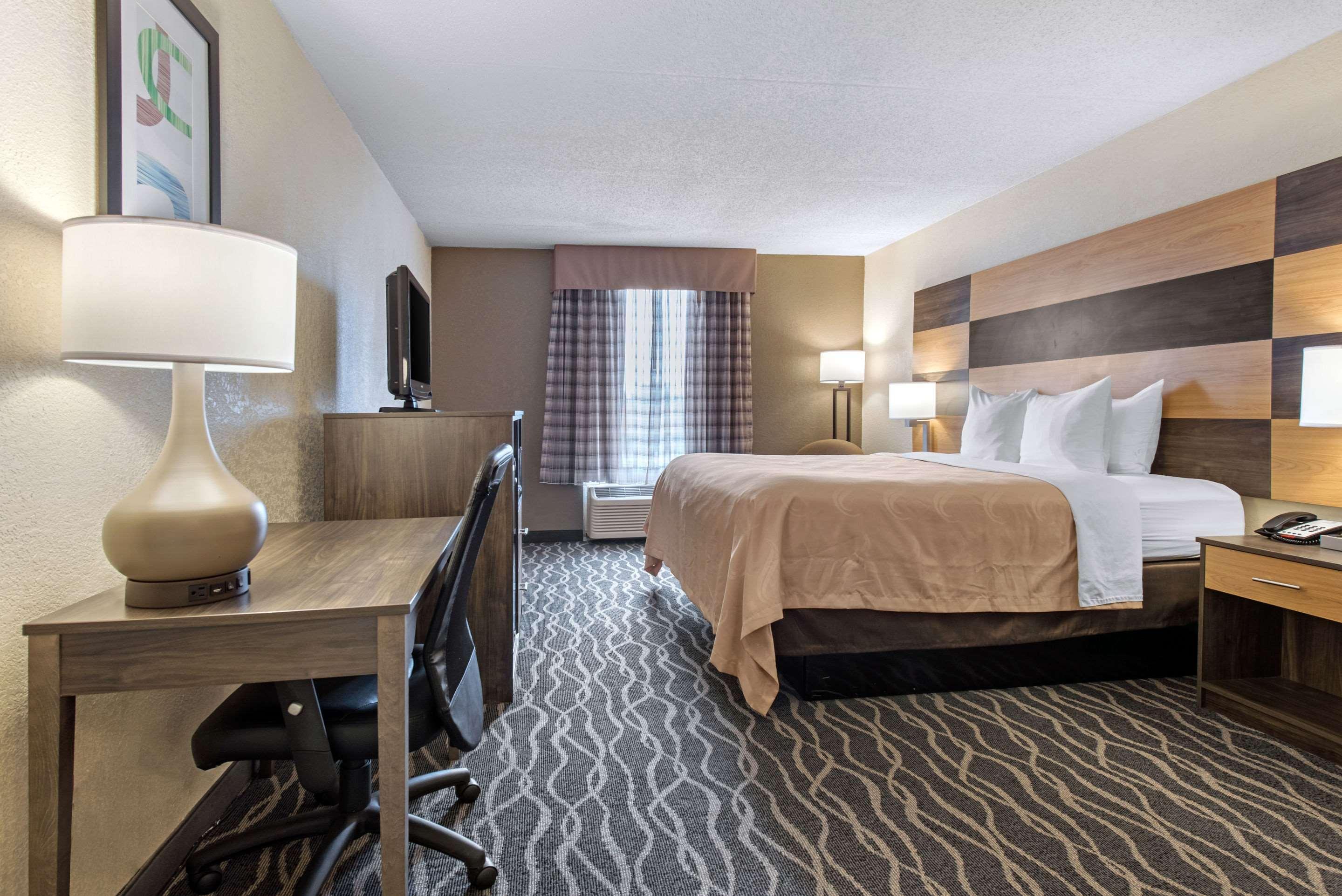 Quality Inn & Suites Lafayette I-65 Ngoại thất bức ảnh