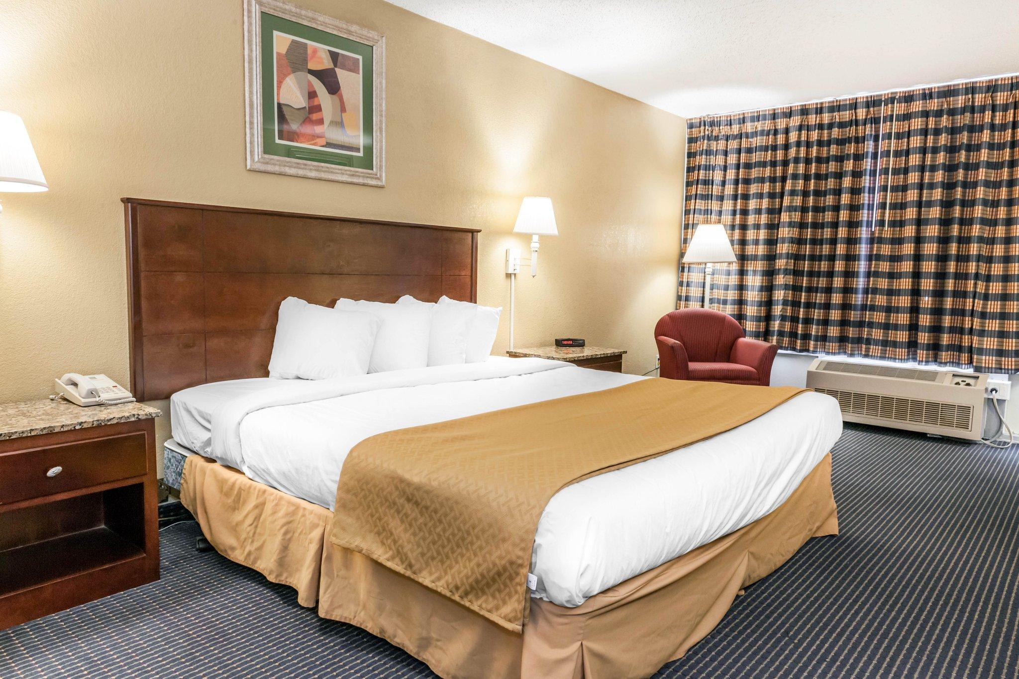 Quality Inn & Suites Lafayette I-65 Ngoại thất bức ảnh