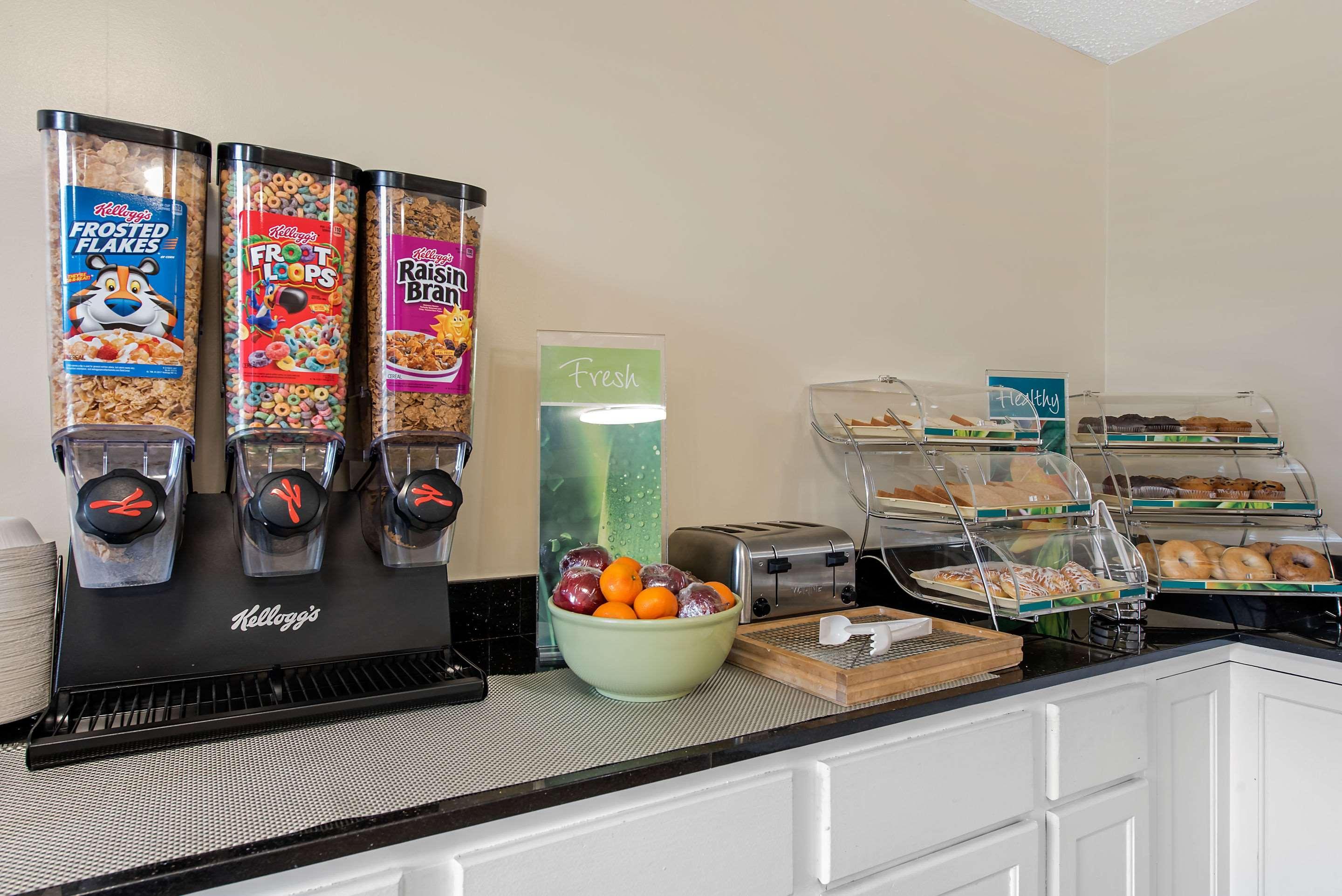 Quality Inn & Suites Lafayette I-65 Ngoại thất bức ảnh