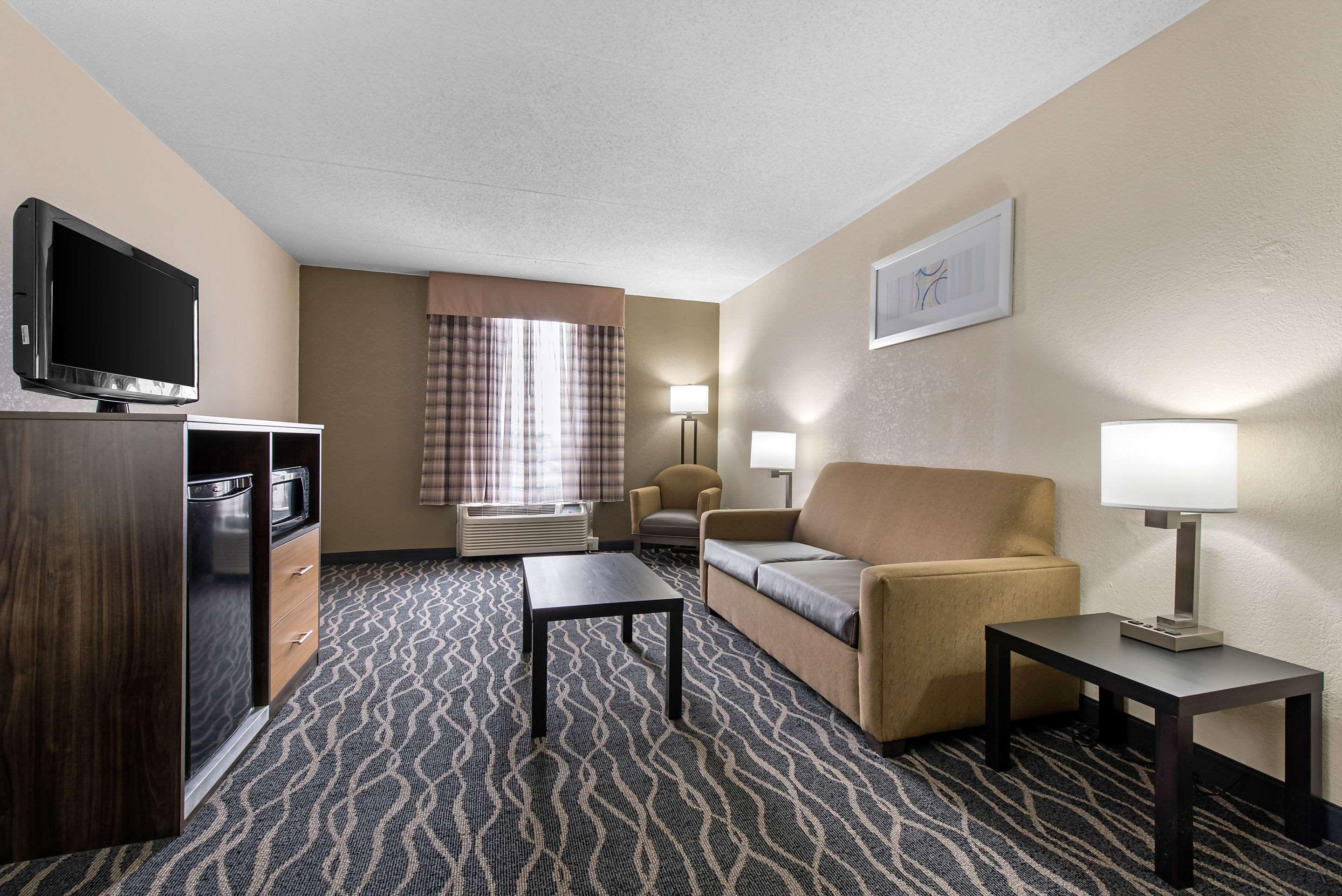 Quality Inn & Suites Lafayette I-65 Ngoại thất bức ảnh